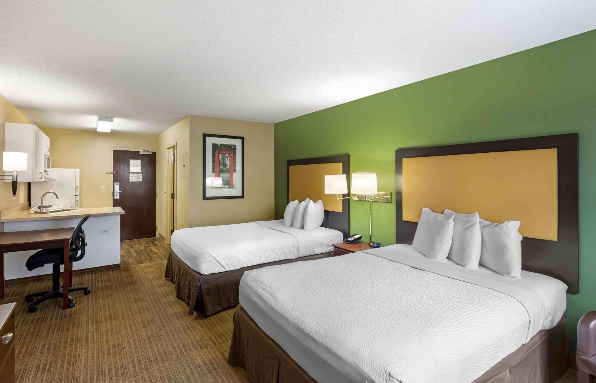 Extended Stay America Select Suites - Milwaukee - Waukesha Exterior foto