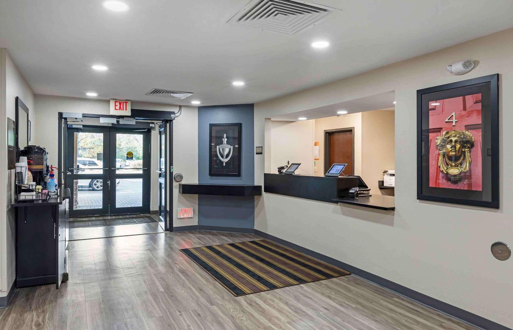 Extended Stay America Select Suites - Milwaukee - Waukesha Exterior foto